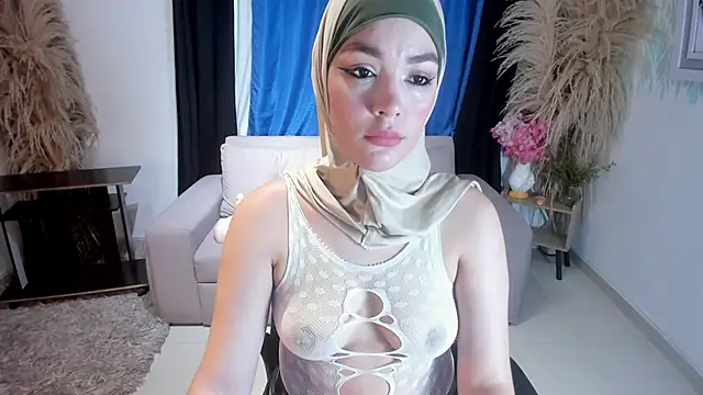 Snapshot of SofiaRivera1 chatting on 06-18-26, 09:19 SofiaRivera1 online show from 06-18-26, 09:19