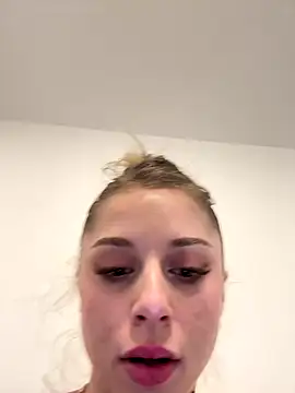 Snapshot of BabyAnais chatting on 01-05-26, 05:27 BabyAnais online show from 01-05-26, 05:27