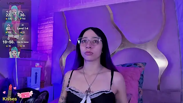 Niina Sissy online show from 07-04-26, 06:08