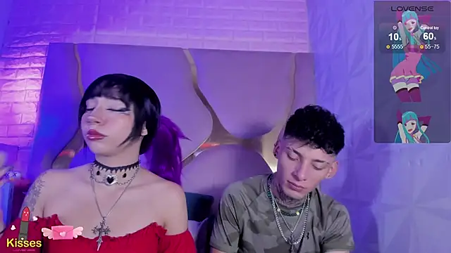 Niina Sissy online show from 07-18-26, 04:27