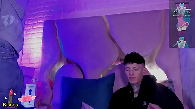 Niina Sissy online show from 07-19-26, 04:27