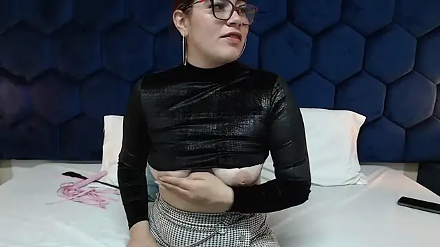 secretdream vc online show from 11-26-25, 04:24