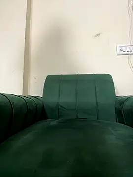 kissujaan online show from 10-30-25, 10:27