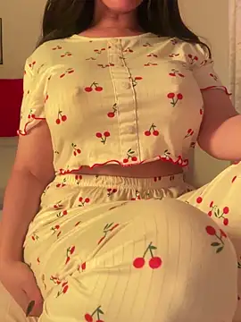 OnlyRima online show from 10-04-25, 10:30