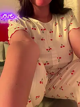 Snapshot of OnlyRima chatting on 01-08-26, 10:12 OnlyRima online show from 01-08-26, 10:12