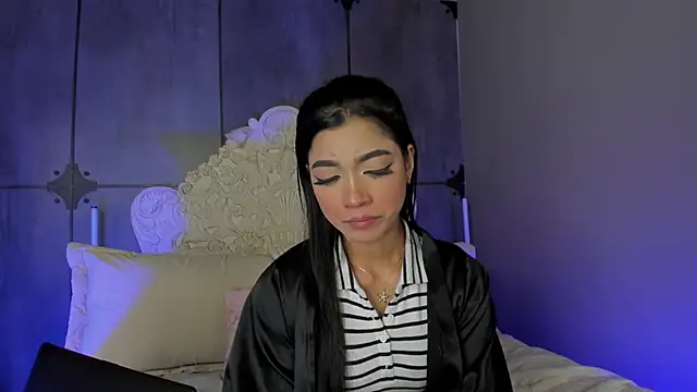 Snapshot of NaishaFord_1 chatting on 10-04-25, 04:16 NaishaFord 1 online show from 10-04-25, 04:16