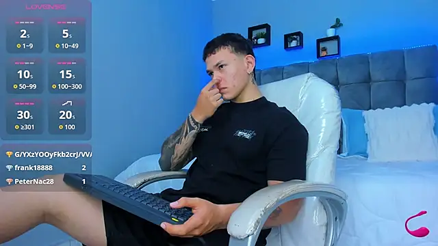 Thomas moon online show from 12-20-25, 10:33