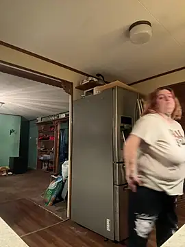 Snapshot of vanessraine chatting on 01-13-26, 03:56 vanessraine online show from 01-13-26, 03:56