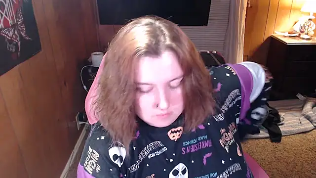 Snapshot of vanessraine chatting on 02-04-26, 03:45 vanessraine online show from 02-04-26, 03:45