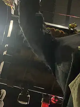 Snapshot of meralund9inch chatting on 02-26-26, 07:13 meralund9inch online show from 02-26-26, 07:13