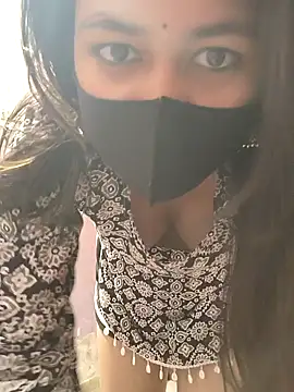 Snapshot of sanu_07 chatting on 03-11-26, 05:35 sanu 07 online show from 03-11-26, 05:35