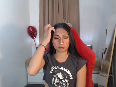 Snapshot of JuicyliciousBabe chatting on 03-08-26, 11:14 JuicyliciousBabe online show from 03-08-26, 11:14