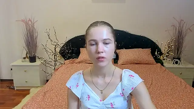 Spicy Lexi online show from 07-18-26, 06:50