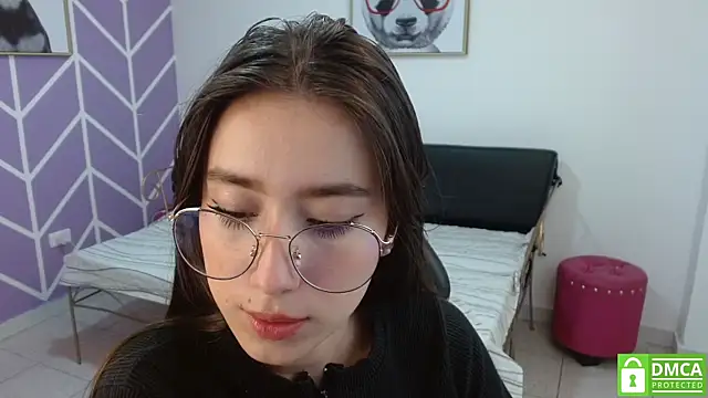 Snapshot of Adhara_Kitten chatting on 10-05-25, 01:09 Adhara Kitten online show from 10-05-25, 01:09
