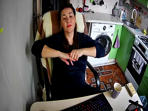 Snapshot of Adda1205 chatting on 11-26-25, 09:43 Adda1205 online show from 11-26-25, 09:43