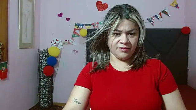 pamela echeverria online show from 07-13-26, 11:35