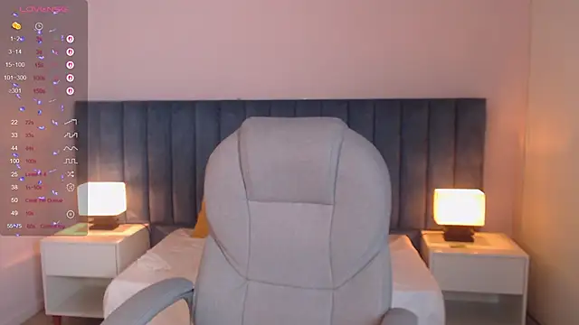 Snapshot of gemmalewis_ chatting on 09-19-25, 01:45 gemmalewis online show from 09-19-25, 01:45