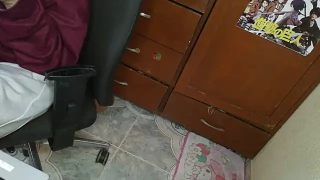 Terraelowen online show from 04-29-26, 03:05