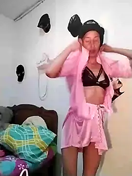 catrina love online show from 06-17-26, 05:25
