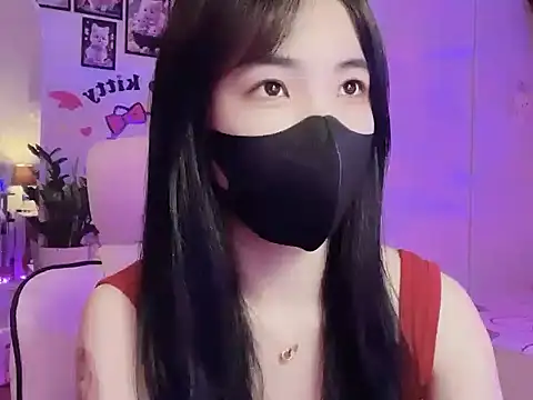 keelinnn19 online show from 10-02-25, 09:44