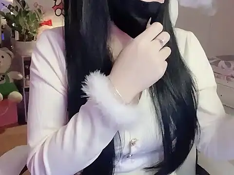 keelinnn19 online show from 11-23-25, 06:19