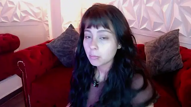 Snapshot of sophiaa_7 chatting on 01-13-26, 12:43 sophiaa 7 online show from 01-13-26, 12:43