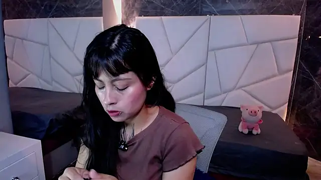 Snapshot of sophiaa_7 chatting on 02-10-26, 11:25 sophiaa 7 online show from 02-10-26, 11:25