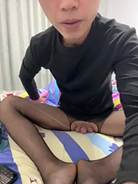 XiaojijiA online show from 04-12-26, 03:28