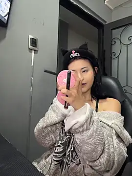 TatiLee online show from 04-29-26, 02:54