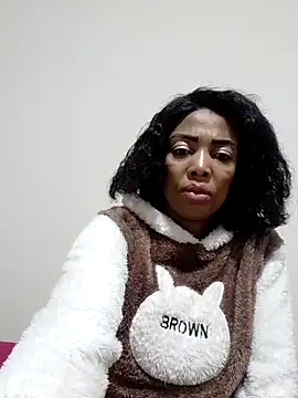 Snapshot of SEXYMOANSXX chatting on 09-26-25, 03:21 SEXYMOANSXX online show from 09-26-25, 03:21