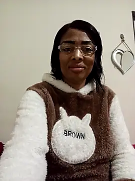 SEXYMOANSXX online show from 04-25-26, 06:49