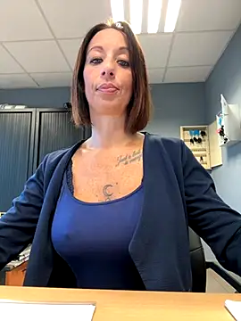 spycyfanny online show from 10-21-25, 06:25