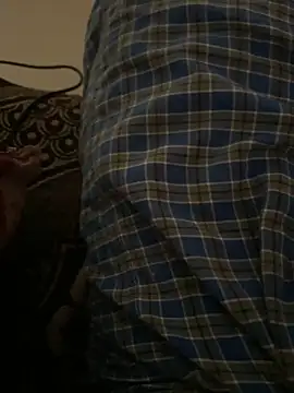 Snapshot of Loverboyjillu chatting on 12-22-25, 11:40 Loverboyjillu online show from 12-22-25, 11:40