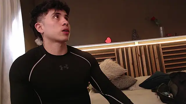 PaulEvens online show from 11-29-25, 01:25