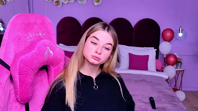 SweetyLicky online show from 11-21-25, 04:16