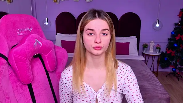 SweetyLicky online show from 12-15-25, 04:22