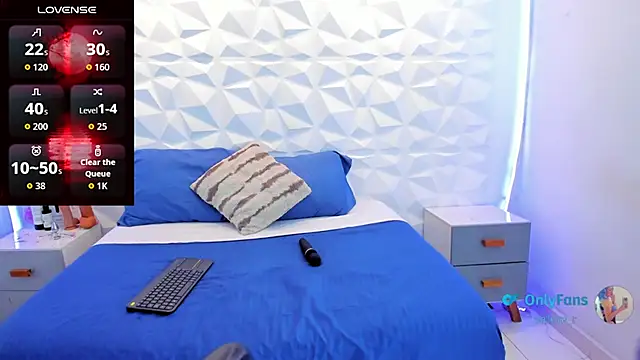 Snapshot of salem_cute chatting on 09-09-25, 02:44 salem cute online show from 09-09-25, 02:44