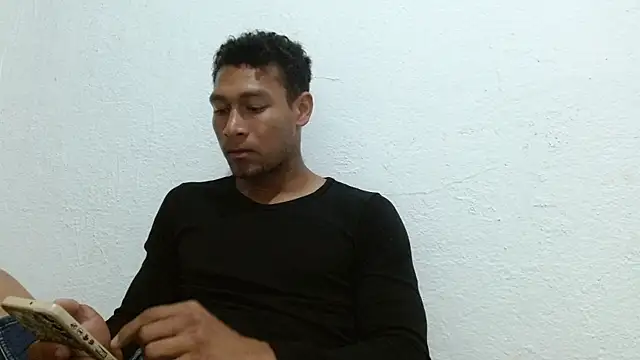 RyanLeon01 online show from 07-14-26, 10:48