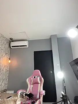 MiaFarkash online show from 02-11-26, 07:08