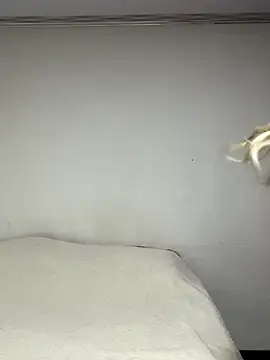 kymberly-reyes11 online show from 12-04-25, 02:43