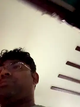 Snapshot of TELUGU-HYDDICK4u chatting on 11-05-25, 06:57 TELUGU-HYDDICK4u online show from 11-05-25, 06:57