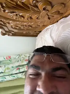 Snapshot of TELUGU-HYDDICK4u chatting on 03-11-26, 06:14 TELUGU-HYDDICK4u online show from 03-11-26, 06:14