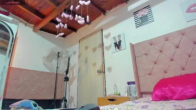 solpeich online show from 04-27-26, 04:05