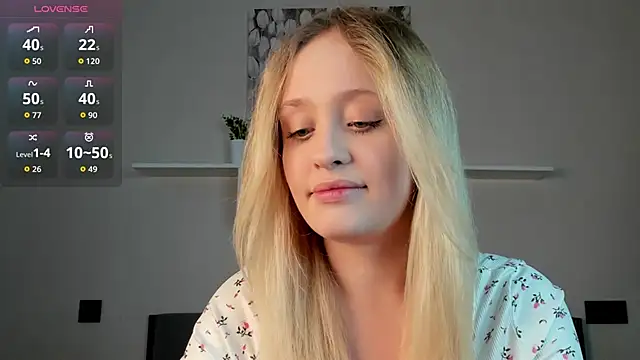 Julliakoill online show from 11-15-25, 06:22