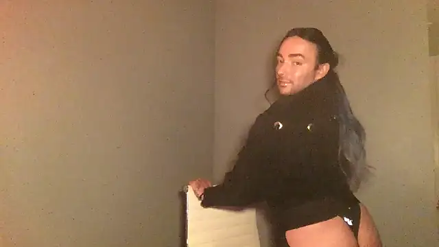 Stevey5894 online show from 12-04-25, 10:51