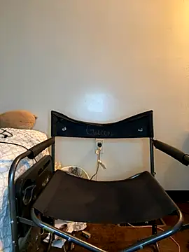 viceutk1 online show from 10-26-25, 10:36