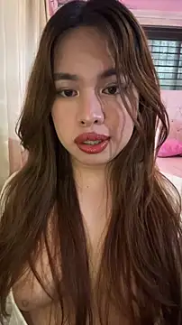 SluttyRogue online show from 11-18-25, 04:50