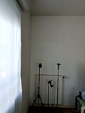 iamlalamilano online show from 04-26-26, 11:30