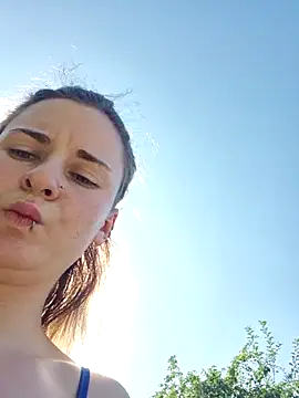 Melly4You online show from 07-12-26, 03:25