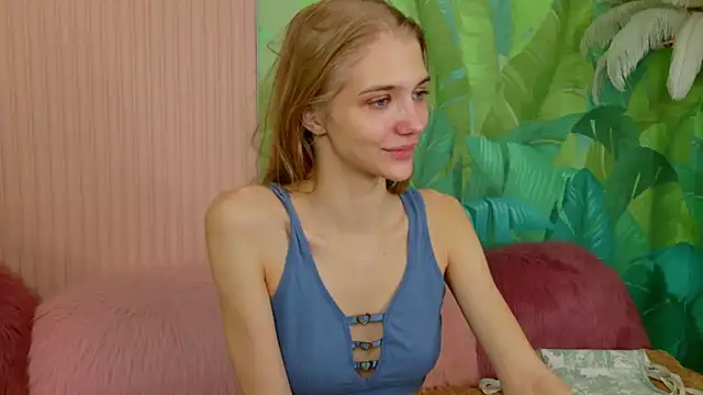 4example Chloe online show from 02-27-26, 10:37